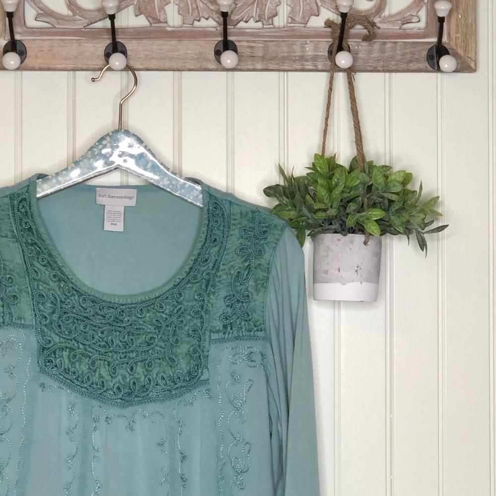 Soft Surroundings Green Long Sleeve Tunic PM